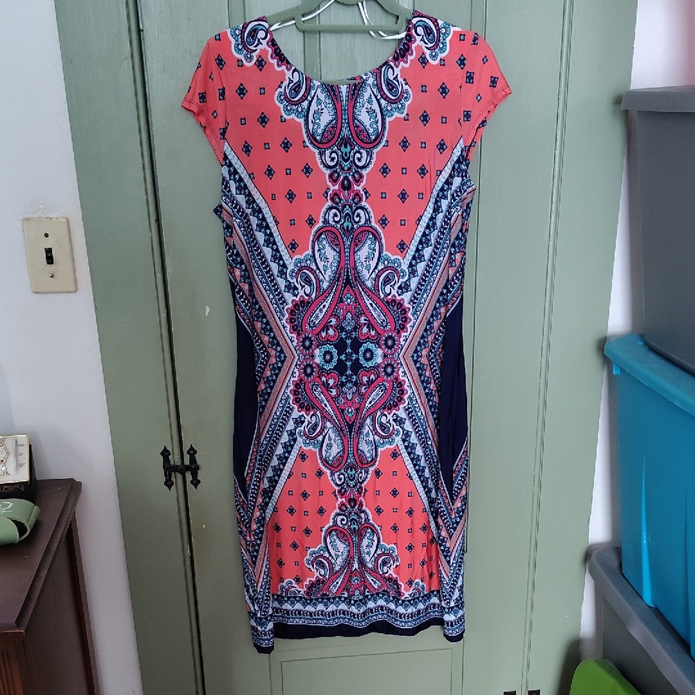 Liz Claiborne Coral and Navy Midi Dress